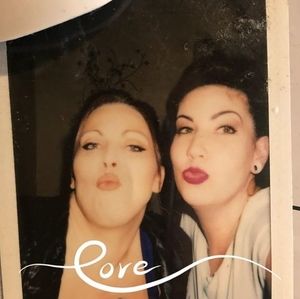 Meet your Posher, Pamela